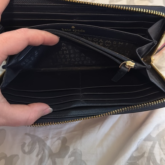 Kate Spade Long Wallet - Picture 6 of 8